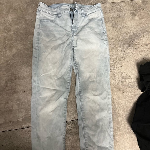 AMERICAN EAGLE LIGHT WASH STRECHY BAGGY JEANS SIZE S (BAGGY) #jeans #AE - Picture 1 of 3